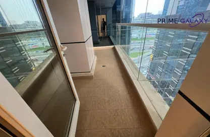 Apartment - 2 Bedrooms - 2 Bathrooms for rent in Blue Tower - Sheikh Zayed Road - Dubai