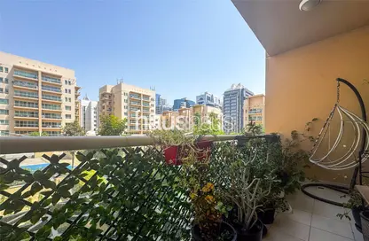 شقة - 2 غرف نوم - 2 حمامات للبيع في الغزلان 4 - الغزلان - جرينز - دبي