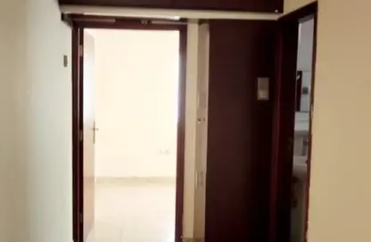 عمارة بالكامل - استوديو - 8 حمامات للبيع في ليوارا 1 - عجمان