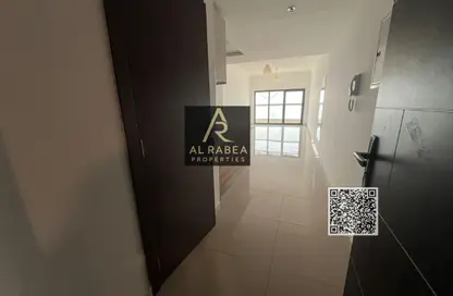 Apartment - 1 Bedroom - 2 Bathrooms for rent in Crown Palace Hotel - Al Rashidiya 1 - Al Rashidiya - Ajman