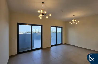 شقة - غرفة نوم - 2 حمامات للايجار في حدائق زازين - الفرجان - دبي