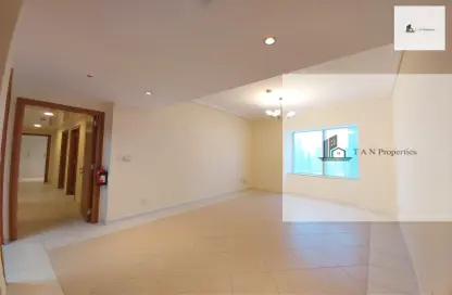 Apartment - 2 Bedrooms - 2 Bathrooms for rent in 21st Century Tower - Sheikh Zayed Road - Dubai