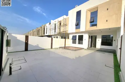 تاون هاوس - 5 غرف نوم - 7 حمامات للبيع في قرية الاميرة - الياسمين - عجمان