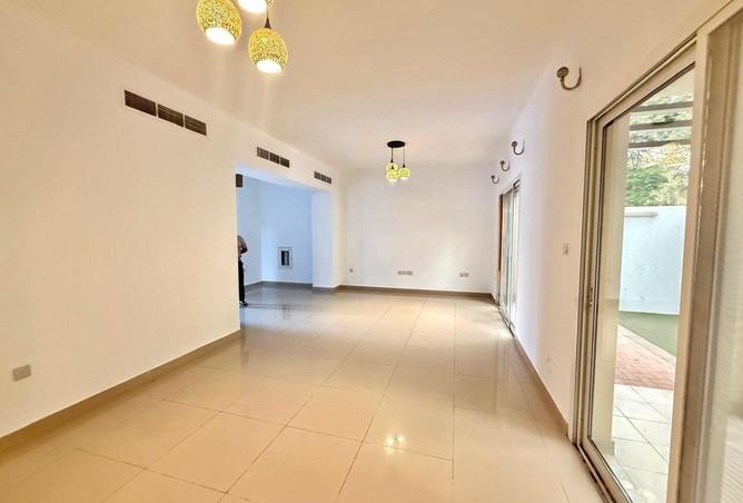 16003751 - صورة العقار 3