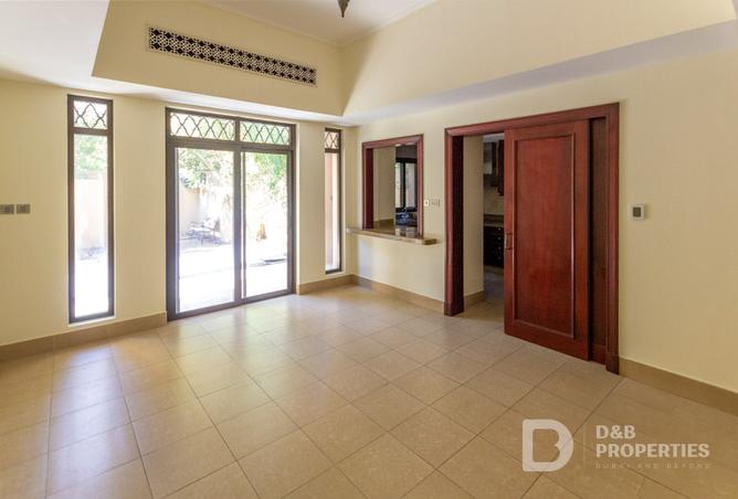 15676138 - صورة العقار 2