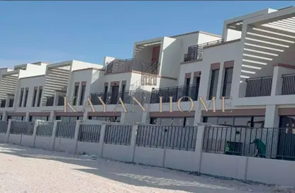 Townhouse - 4 Bedrooms - 3 Bathrooms for sale in Damac Lagoons - Dubai
