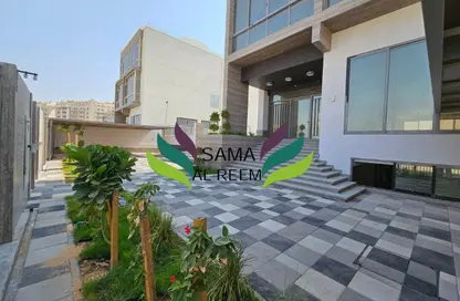 فيلا - 6 غرف نوم - 7 حمامات للايجار في بوابة السيليكون رقم 4 - بوابات السيليكون - واحة السيليكون - دبي فيلا - 6 غرف نوم - 7 حمامات للايجار في بوابة السيليكون رقم 4 - بوابات السيليكون - واحة السيليكون - دبي