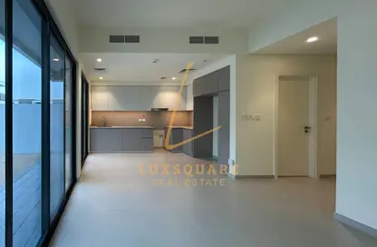 Villa - 3 Bedrooms - 4 Bathrooms for rent in Greenviews 2 - EMAAR South - Dubai South (Dubai World Central) - Dubai