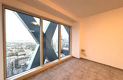 Apartment - 1 Bedroom - 2 Bathrooms for rent in UP Tower - Sheikh Zayed Road - Dubai