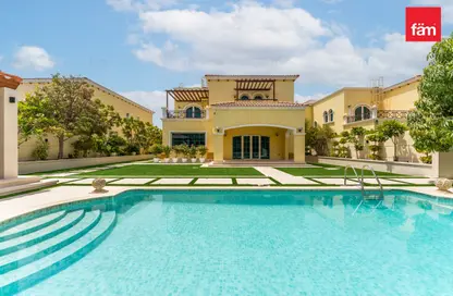 Villa - 5 Bedrooms - 5 Bathrooms for rent in Legacy - Jumeirah Park - Dubai