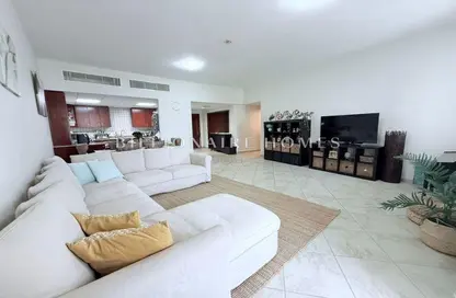 Apartment - 3 Bedrooms - 4 Bathrooms for sale in Abbey Crescent 1 - Abbey Crescent - Motor City - Dubai