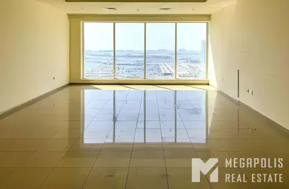 Apartment - 3 Bedrooms - 4 Bathrooms for rent in Emirates Crown - Dubai Marina - Dubai