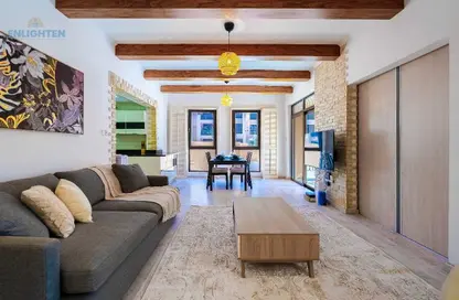 Apartment - 1 Bedroom - 2 Bathrooms for sale in Kamoon 2 - Kamoon - Old Town - Dubai
