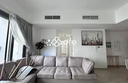 Apartment - 2 Bedrooms - 2 Bathrooms for rent in Hayat Boulevard-1B - Hayat Boulevard - Town Square - Dubai
