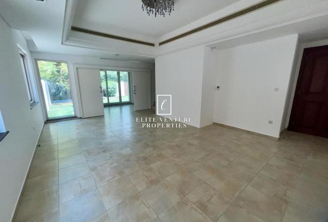 15416516 - Property Image 2