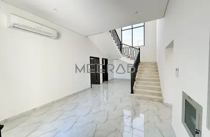 فيلا - 4 غرف نوم - 5 حمامات للايجار في العوير 1 - العوير - دبي