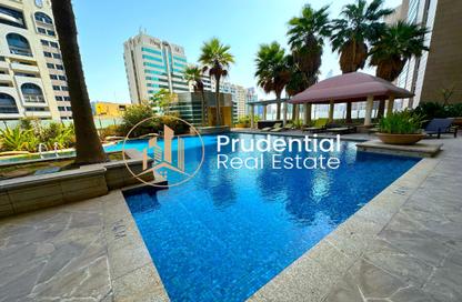 Apartment - 1 Bedroom - 2 Bathrooms for rent in Capital Plaza Tower B - Capital Plaza - Corniche Road - Abu Dhabi