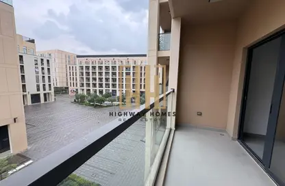 Apartment - 1 Bedroom - 2 Bathrooms for rent in Al Mamsha - Muwaileh - Sharjah