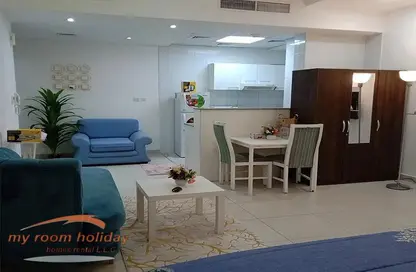 Apartment - Studio - 1 Bathroom for rent in Business Bay - Dubai
