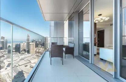 Apartment - 3 Bedrooms - 4 Bathrooms for sale in Boulevard Point - Downtown Dubai - Dubai