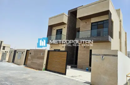 Villa - 6 Bedrooms - 7 Bathrooms for sale in Alreeman II - Al Shamkha - Abu Dhabi