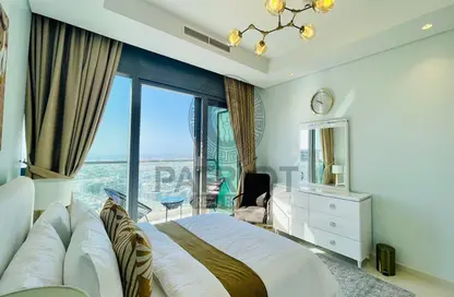 صورة لـ غرفة- غرفة النوم شقة - 2 غرف نوم - 2 حمامات للايجار في فندق ومساكن برج باراماونت - الخليج التجاري - دبي ، صورة رقم 1