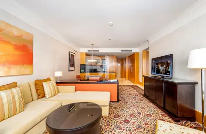 Hotel  and  Hotel Apartment - 1 Bedroom - 1 Bathroom for rent in Ritz Carlton - DIFC - Dubai