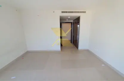 شقة - 2 غرف نوم - 3 حمامات للايجار في شاينين تاورز - الخالدية - أبوظبي