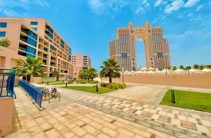 Apartment - 3 Bedrooms - 4 Bathrooms for rent in Marina Sunset Bay - The Marina - Abu Dhabi