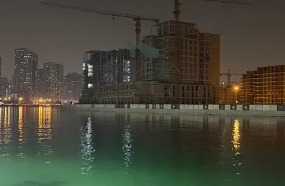 Apartment - 3 Bedrooms - 4 Bathrooms for sale in Crystal Residences - Maryam Island - Sharjah