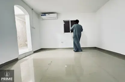 Apartment - Studio - 1 Bathroom for rent in Al Wahda - Abu Dhabi