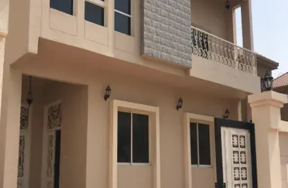 Villa - 6 Bedrooms - 7 Bathrooms for sale in Al Mowaihat 1 - Al Mowaihat - Ajman