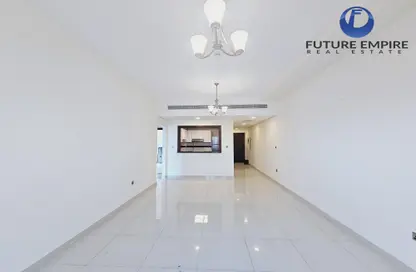 Apartment - 2 Bedrooms - 3 Bathrooms for rent in Emerald Jadaf 1 - Al Jaddaf - Dubai