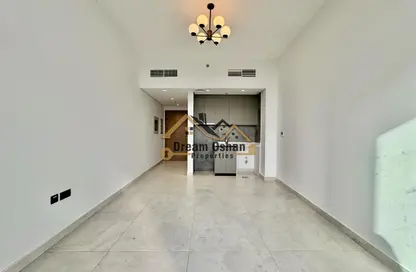 Apartment - Studio - 1 Bathroom for rent in Sama Al Jaddaf - Al Jaddaf - Dubai