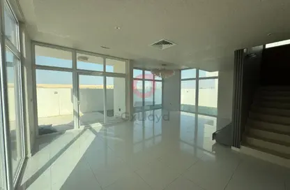 تاون هاوس - 6 غرف نوم - 7 حمامات للايجار في اكونا - داماك هيلز 2 - دبي