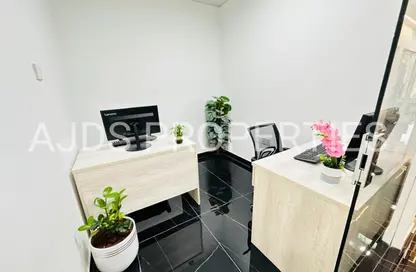 Business Centre - Studio - 1 Bathroom for rent in Horizone Building - Port Saeed - Deira - Dubai