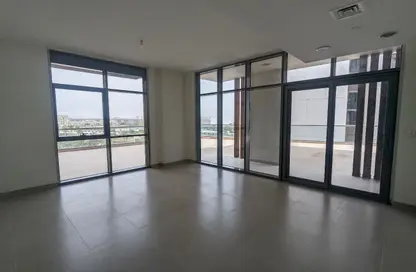 Apartment - 2 Bedrooms - 3 Bathrooms for rent in Dubai Wharf Tower 3 - Dubai Wharf - Al Jaddaf - Dubai