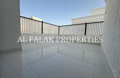 Apartment - 3 Bedrooms - 3 Bathrooms for rent in Madinat Al Riyad - Abu Dhabi