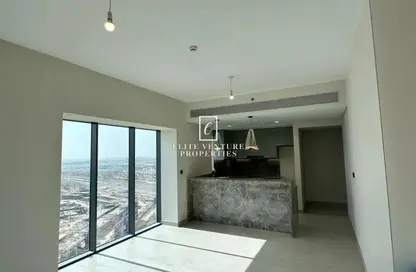 Apartment - 2 Bedrooms - 2 Bathrooms for rent in Golf Gate - DAMAC Hills - Dubai