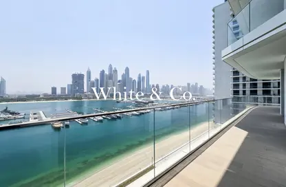 Apartment - 3 Bedrooms - 4 Bathrooms for rent in Palace Beach Residence - EMAAR Beachfront - Dubai Harbour - Dubai