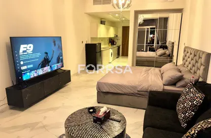Apartment - Studio - 1 Bathroom for rent in Millennium Binghatti Residences - Business Bay - Dubai Apartment - Studio - 1 Bathroom for rent in Millennium Binghatti Residences - Business Bay - Dubai
