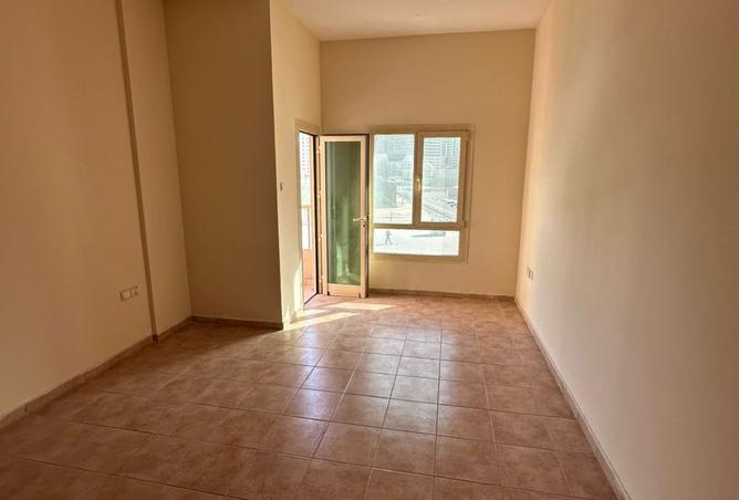 15816001 - Property Main Image