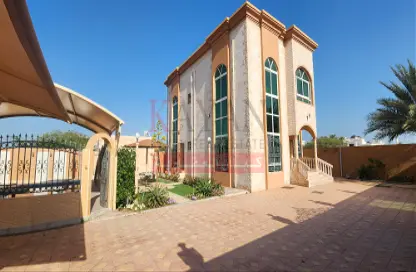 Villa - 5 Bedrooms - 7 Bathrooms for rent in Al Uraibi - Ras Al Khaimah