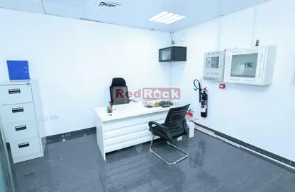 Office Space - Studio for rent in Executive Towers - Business Bay - Dubai