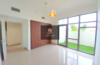 شقة - غرفة نوم - 2 حمامات للايجار في أبتاون الزاهية - الزاهية - تجارية مويلح - الشارقة