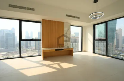 شقة - 3 غرف نوم - 3 حمامات للايجار في سنترال 1 - الخليج التجاري - دبي