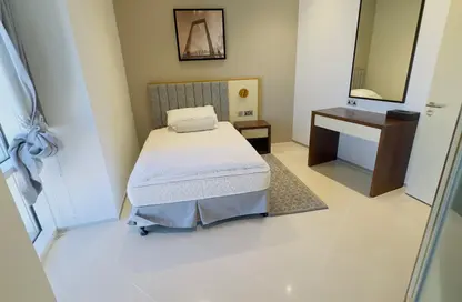 Apartment - 2 Bedrooms - 2 Bathrooms for rent in Park Place Tower - Sheikh Zayed Road - Dubai