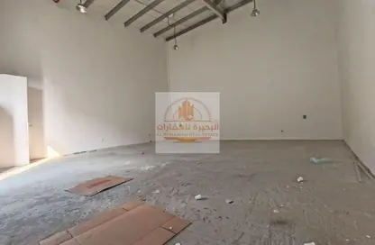 مستودع - استوديو - 1 حمام للايجار في الصجعة الصناعية - آلصجعه - الشارقة مستودع - استوديو - 1 حمام للايجار في الصجعة الصناعية - آلصجعه - الشارقة