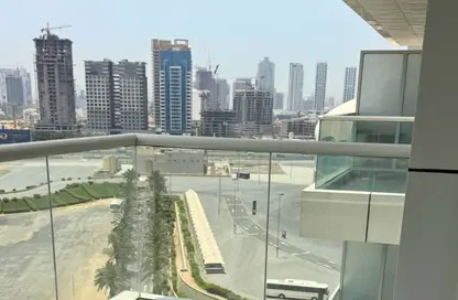 شقة - 2 غرف نوم - 3 حمامات للايجار في ستاديوم بوينت - مدينة دبي الرياضية - دبي