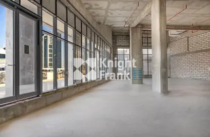 Retail - Studio for rent in Al Marasy - Al Bateen - Abu Dhabi